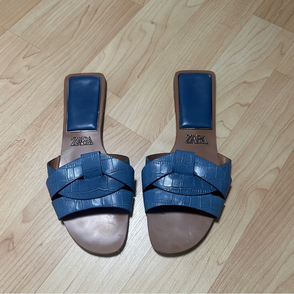 Zara Leather Sandals Size 39
